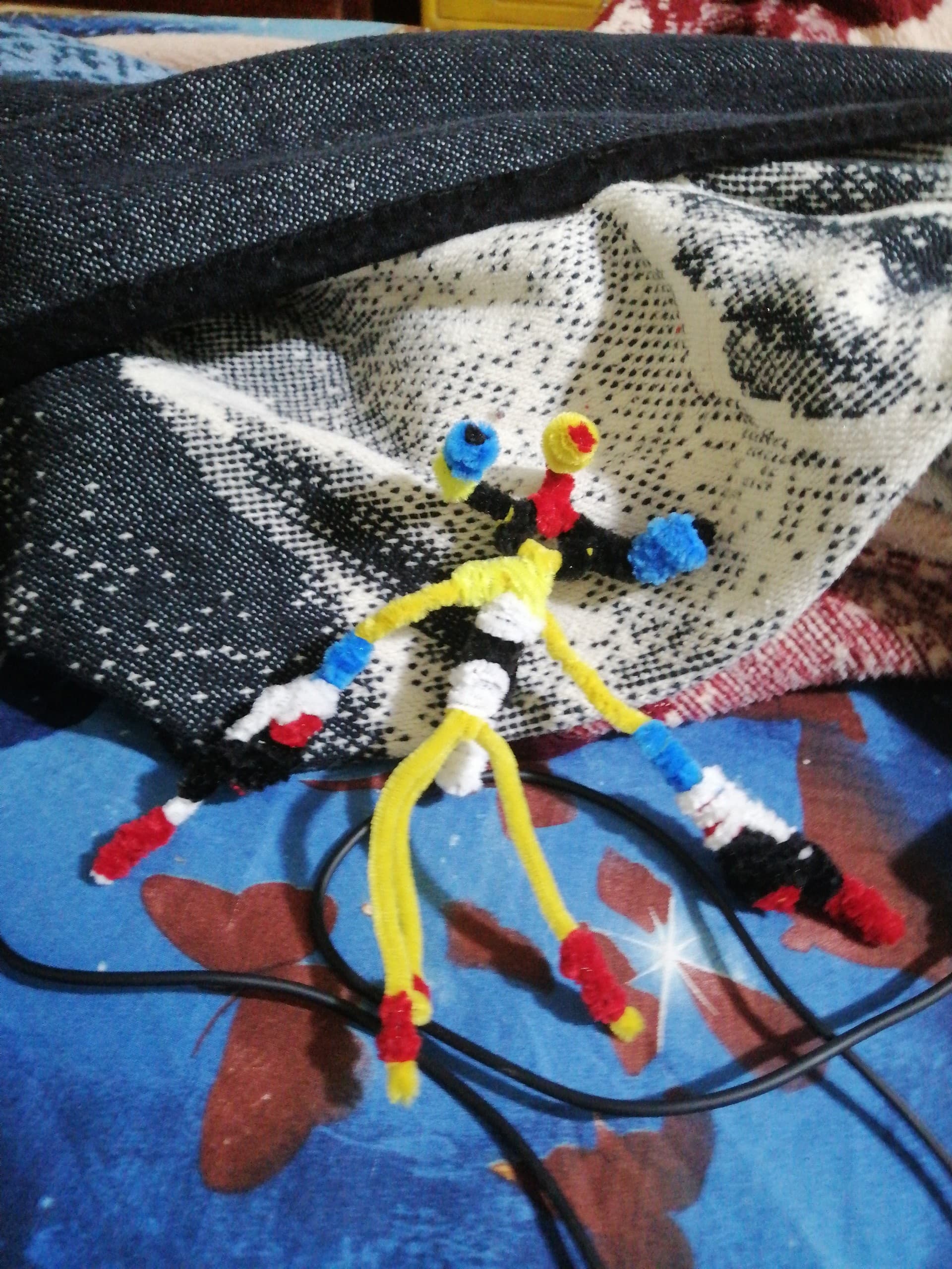 My Collection of pipecleaner figures, collector photo by reneblanco, photo 5 of 10