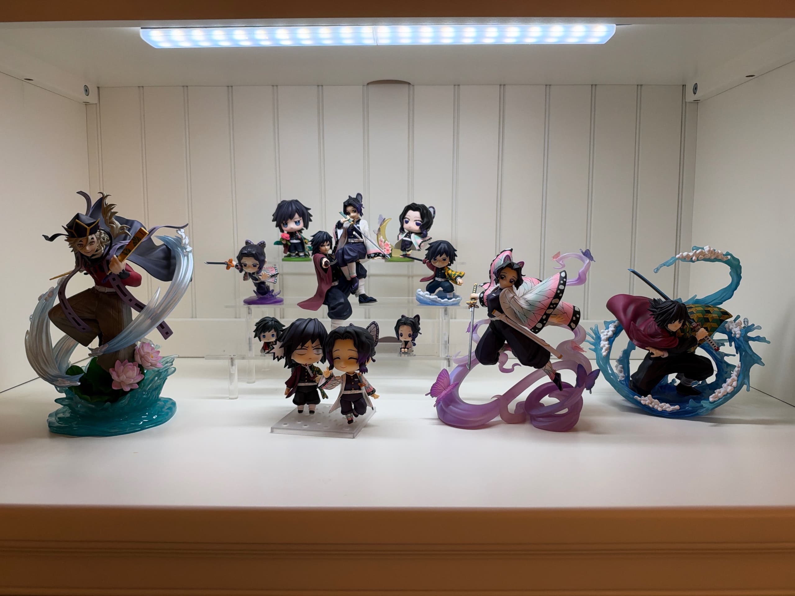 Collector figure photo by Mika4real127