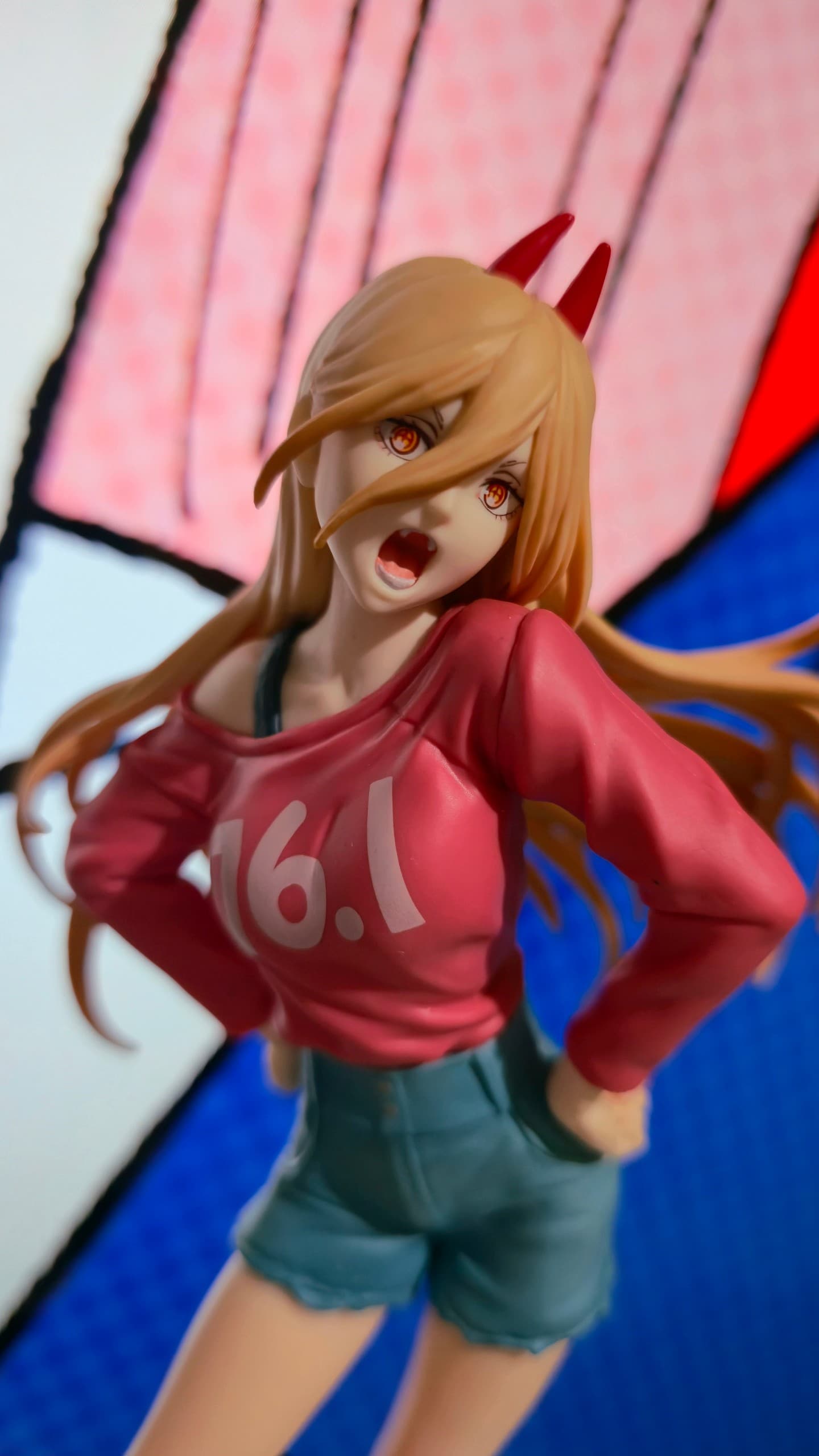 Collector figure photo by skarletrdg