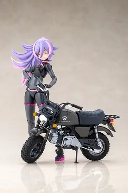 Megami Device PUNI*MOFU RACING LANG with Honda Z50J Gorilla Plastic Model, view 14 of 18