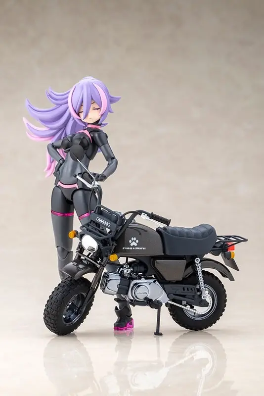 Megami Device PUNI*MOFU RACING LANG with Honda Z50J Gorilla Plastic Model, view 13 of 17