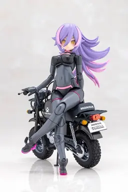 Megami Device PUNI*MOFU RACING LANG with Honda Z50J Gorilla Plastic Model, view 1 of 18