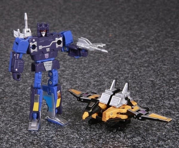 Transformers - Buzzsaw - Frenzy - The Transformers: Masterpiece (MP-16)