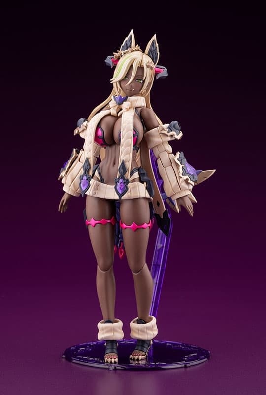 Arcanadea BANIL Plastic Model