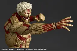 Revoltech Amazing Yamaguchi Attack on Titan Armored Titan, view 10 of 14
