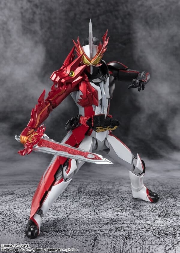 Kamen Rider Saber - S.H.Figuarts - Brave Dragon, Mettalic Color Edition