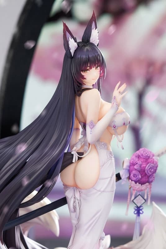 Azur Lane Musashi Purest Wisteria Ver. w/LED Acrylic Display Case Special Edition 1/7 Complete Figure, view 18 of 26