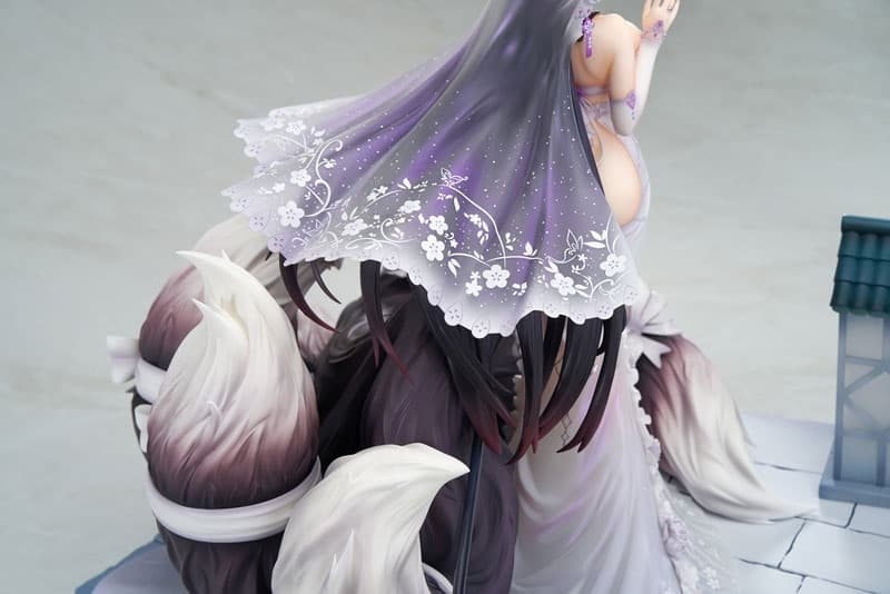 Azur Lane Musashi Purest Wisteria Ver. w/LED Acrylic Display Case Special Edition 1/7 Complete Figure, view 5 of 26