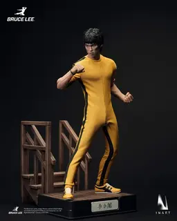 Bruce Lee (Yellow Jumpsuit) 1/6 Action Figure, view 6 of 25