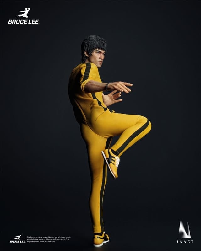 Bruce Lee (Yellow Jumpsuit) 1/6 Action Figure, view 4 of 24