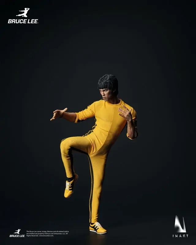 Bruce Lee (Yellow Jumpsuit) 1/6 Action Figure, view 2 of 24