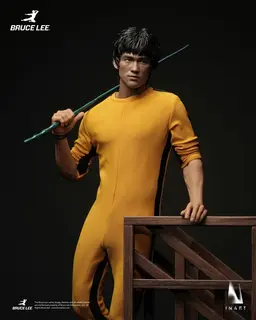 Bruce Lee (Yellow Jumpsuit) 1/6 Action Figure, view 1 of 25