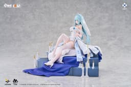 Girls' Frontline 2: Exilium "Klukai - Indigo Oath" 1/7 Scale Figure, view 3 of 25