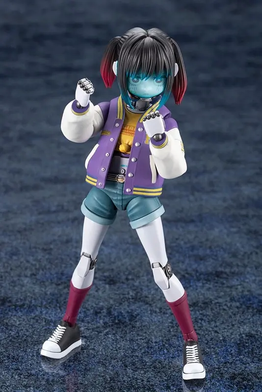 Milky Subway: The Galactic Limited Express Makina Plastic Model, view 4 of 21
