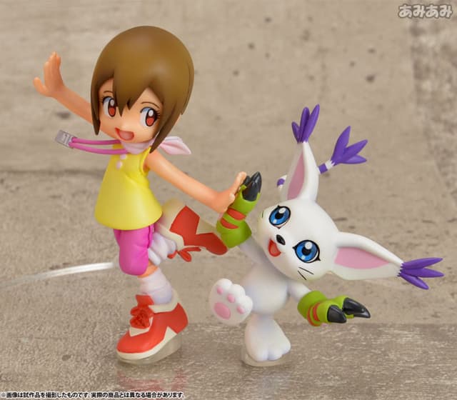 G.E.M. Series - Digimon Adventure: Hikari Yagami & Tailmon 1/10 Complete Figure (w/First Press Bonus: Digimon Card)