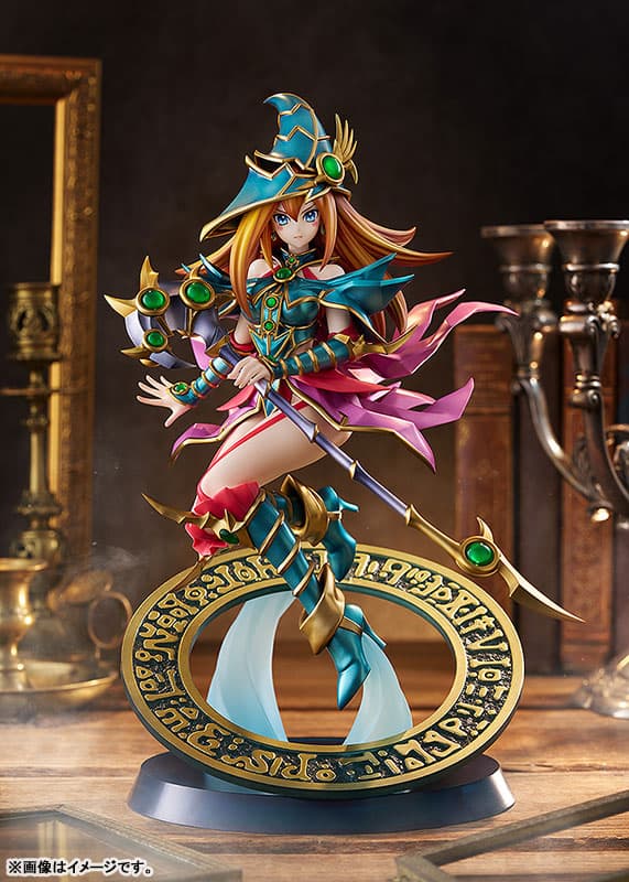 Yu-Gi-Oh! Card Game Monster Figure Collection Magician's Valkyria 1/7 Complete Figure