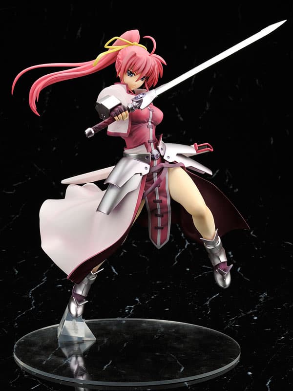 Magical Girl Lyrical Nanoha StrikerS - Signum 1/7 Complete Figure