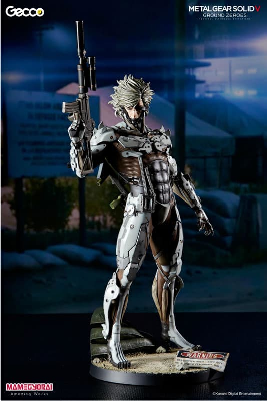 Metal Gear Solid 5 Ground Zeroes "Jamais Vu Mission" / Raiden 1/6 Statue White Armor Ver.