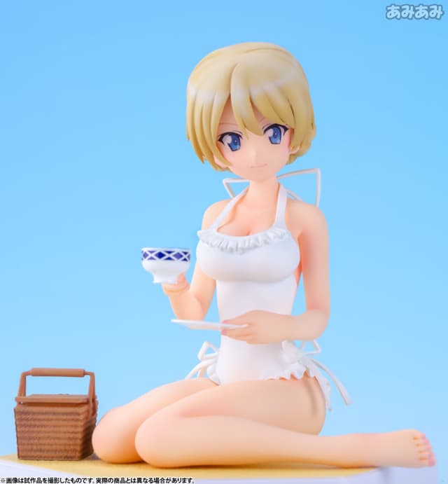 BEACH QUEENS - Girls und Panzer: Darjeeling 1/10 Complete Figure