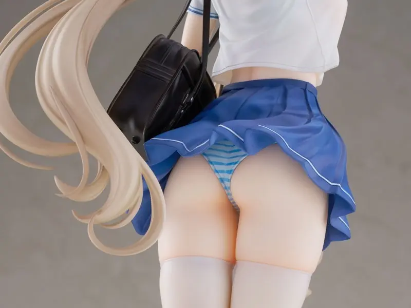 KoiKoi -Sakura- Momoko Uniform ver. 1/6 Complete Figure, view 5 of 16
