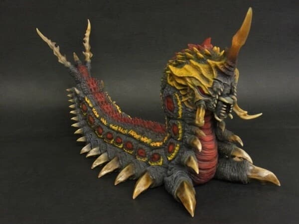 Gojira vs. Mothra - Battra Larvae - Toho 30cm Series