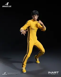 Bruce Lee (Yellow Jumpsuit) 1/12 Action Figure, view 4 of 21