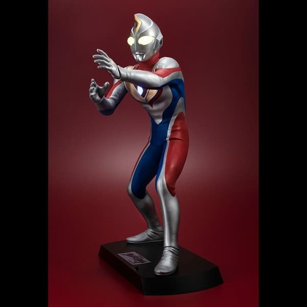 Ultraman Dyna - Ultimate Article - Flash Type