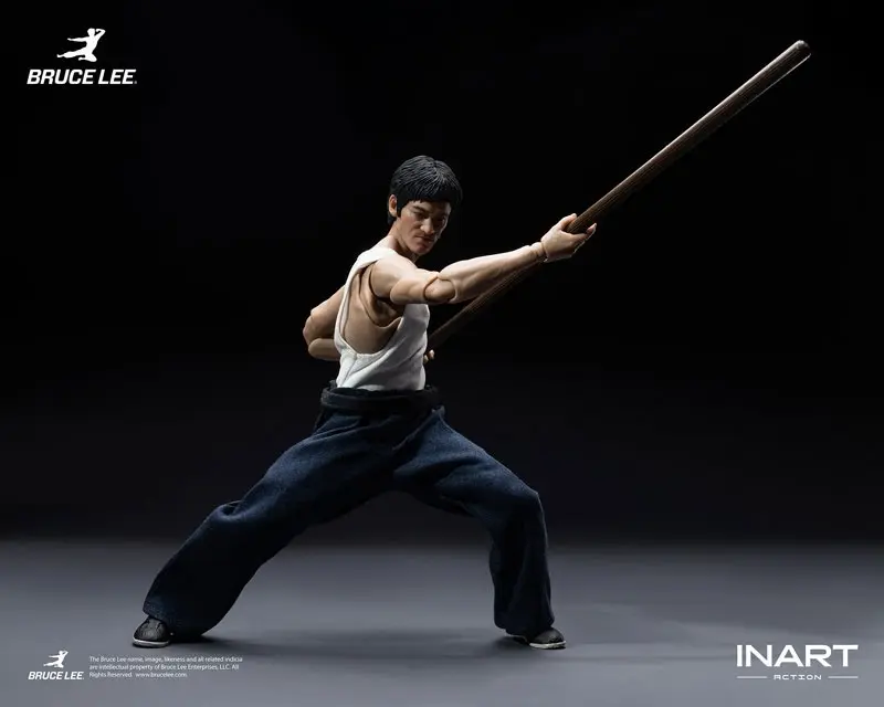 Bruce Lee (Kung Fu Outfit) 1/12 Action Figure, view 12 of 17