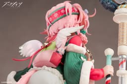 Arknights Goldenglow Maiden For The Bright Night VER. 1/7 Complete Figure, view 5 of 15
