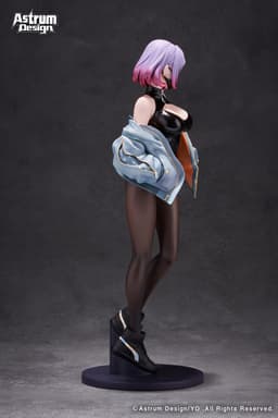 Luna illustration by YD 1/7 Complete Figure, view 4 of 16