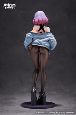 Luna illustration by YD 1/7 Complete Figure, view 1 of 16