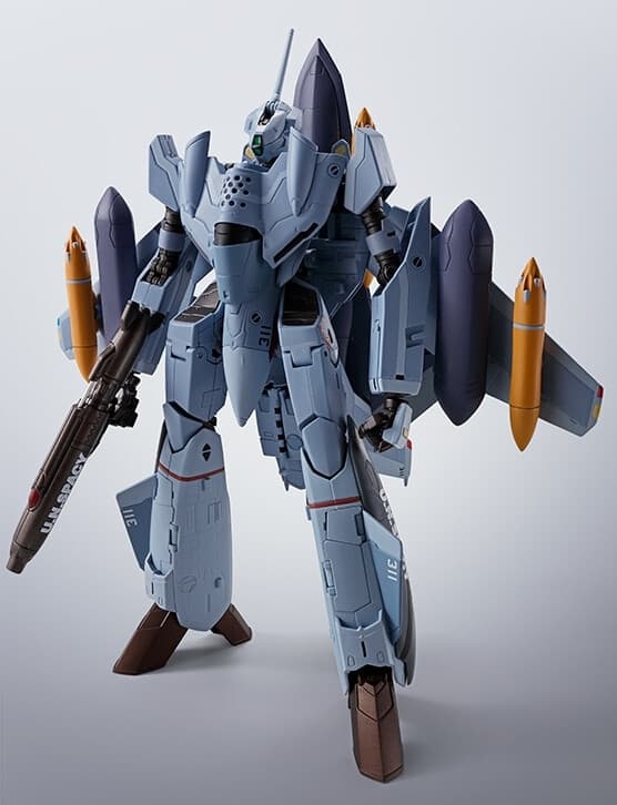 Macross Zero - QF-2200D-B Ghost - Shin Kudo's VF-0A Phoenix - HI-METAL R - 1/100