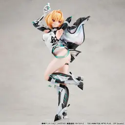 Lucrea Expelled from Paradise: Resonance of the Heart Gabriel Complete Figure, view 8 of 13