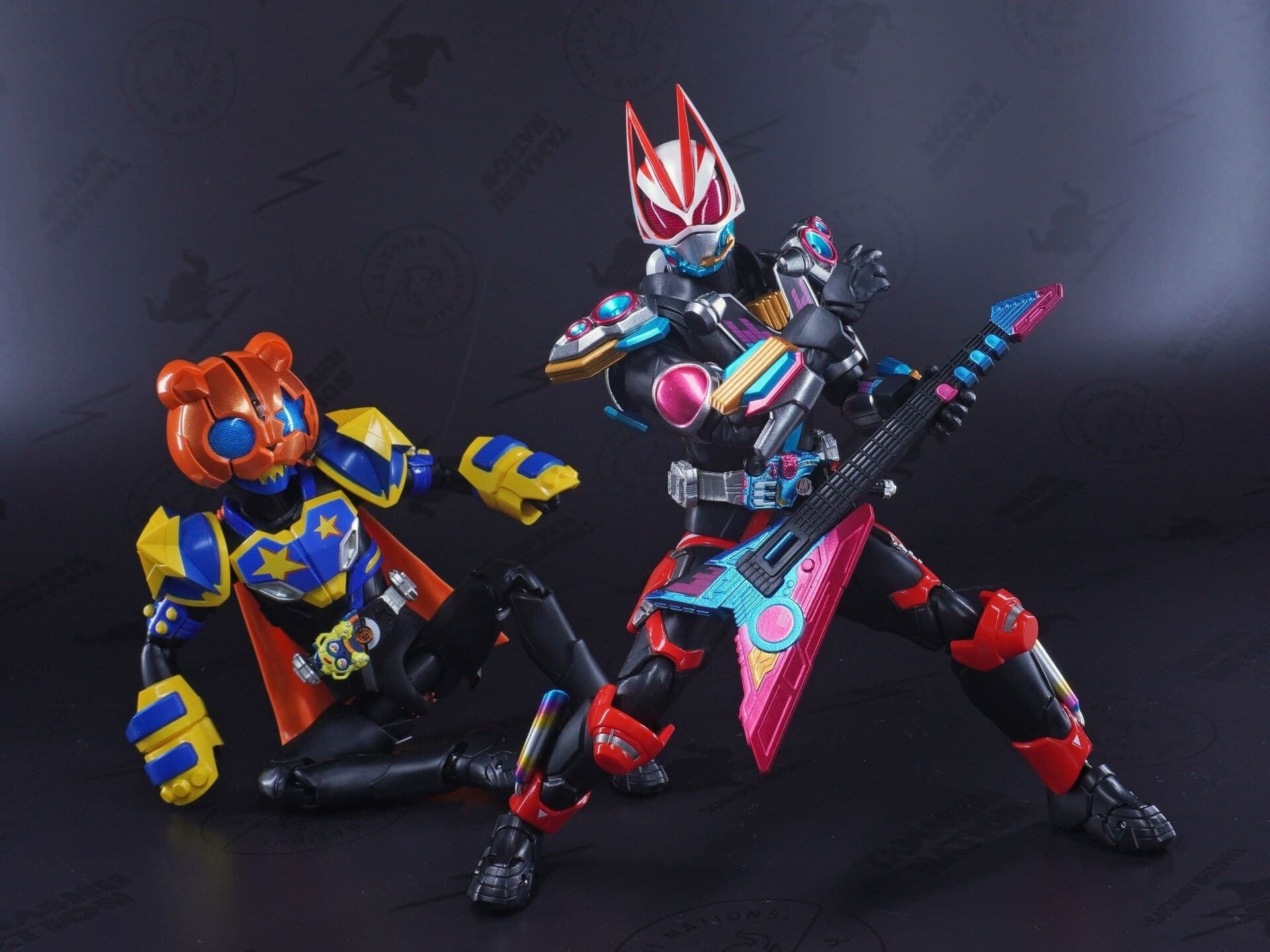 Kamen Rider Geats - Kamen Rider Na-Go - S.H.Figuarts - Fever Beat Form, view 10 of 10