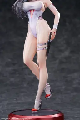 PSYCHO BUNNY illustration by LOVECACAO 1/7 Complete Figure Venue Exclusive Edition, view 7 of 9
