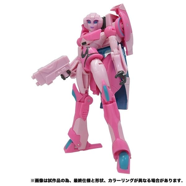 Transformers: Cyberverse - Arcee - Action Master (07) - Deluxe Class - Transformers: Cyberverse (toyline)