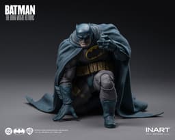Batman: The Dark Knight Returns Batman (Blue Suit Ver.) 1/12 Action Figure, view 10 of 16
