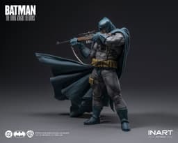 Batman: The Dark Knight Returns Batman (Blue Suit Ver.) 1/12 Action Figure, view 9 of 16