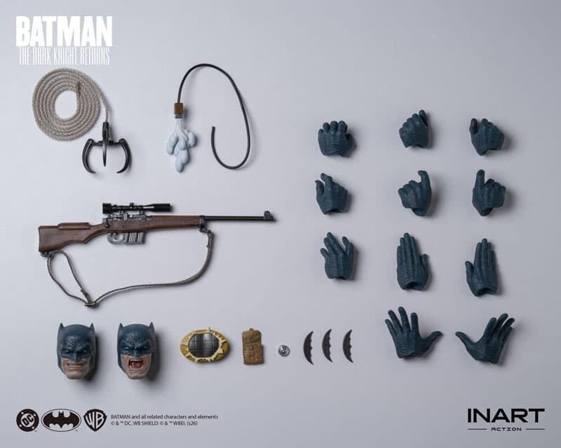 Batman: The Dark Knight Returns Batman (Blue Suit Ver.) 1/12 Action Figure, view 14 of 15