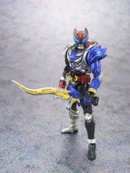 Kamen Rider Kiva - Souchaku Henshin - Garulu Form