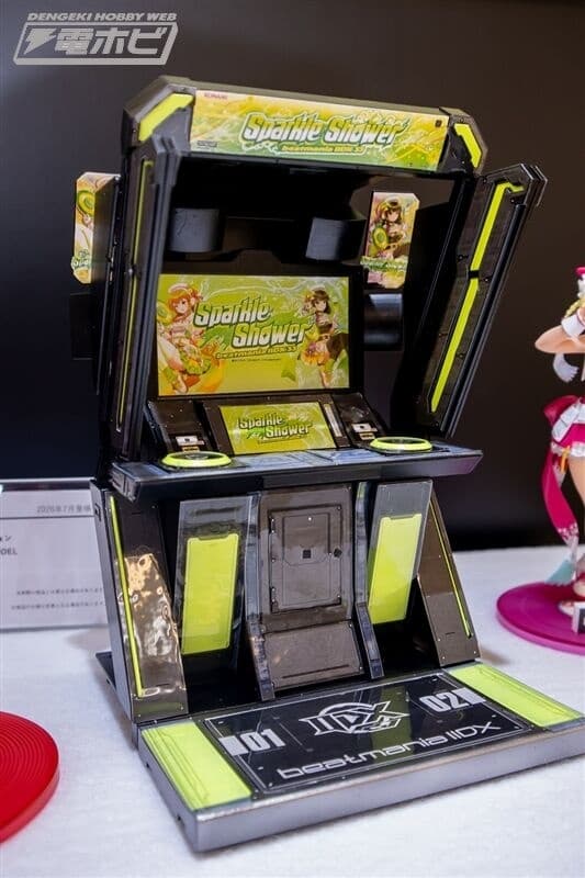 Beatmania IIDX 33 Sparkle Shower - Hishimiya Tsugaru - Umegiri Iroha - Desktop Arcade Collection - Konami Prize Collection
