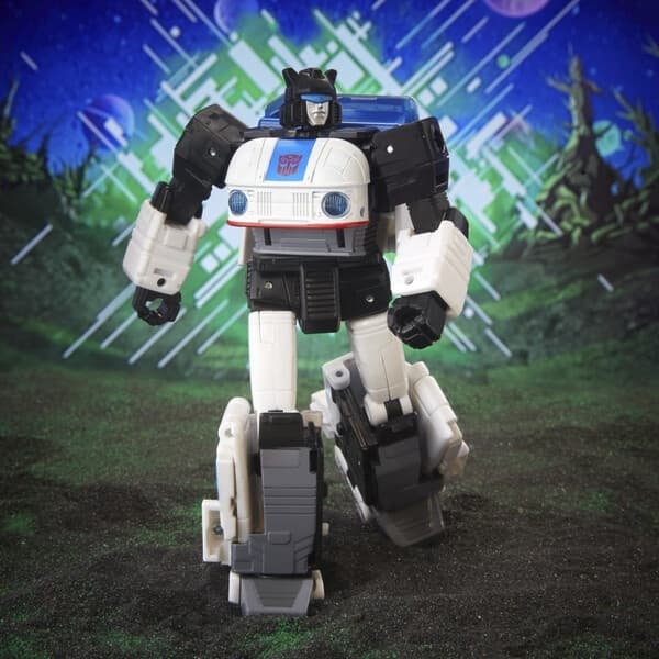 Transformers - Meister - Buzzworthy Bumblebee - Deluxe Class