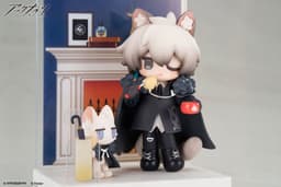 Arknights Would You Like A Dessert? Mini Series SilverAsh Complete Figure, view 3 of 9