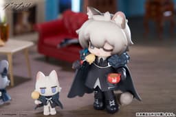 Arknights Would You Like A Dessert? Mini Series SilverAsh Complete Figure, view 8 of 9
