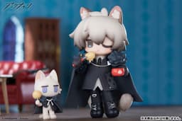 Arknights Would You Like A Dessert? Mini Series SilverAsh Complete Figure, view 7 of 9
