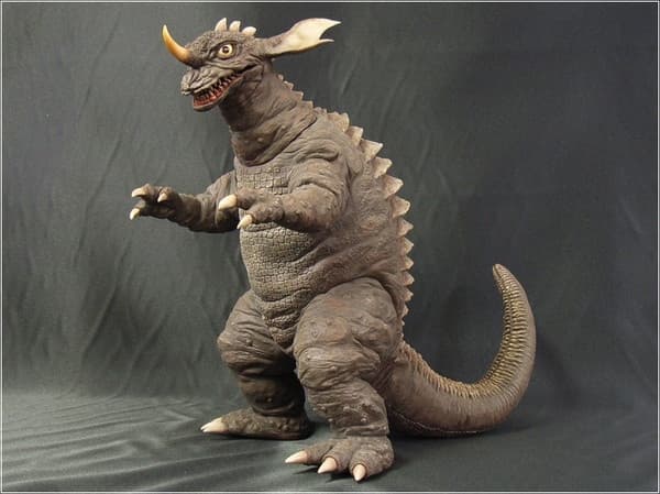 Kaijuu Soushingeki - Baragon