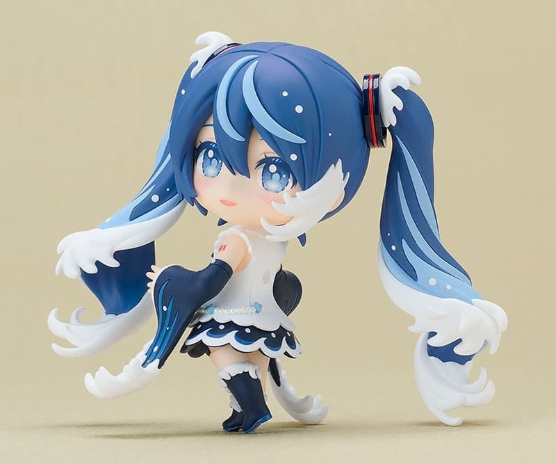 Nendoroid Character Vocal Series 01 Hatsune Miku: Katsushika Hokusai Collaboration Ver. (Rella), view 4 of 5