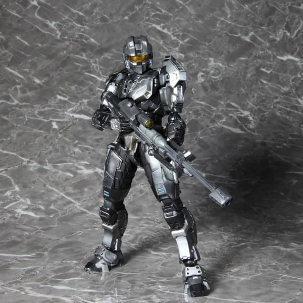 Halo: Combat Evolved - Spartan Mark V - Play Arts Kai - Silver