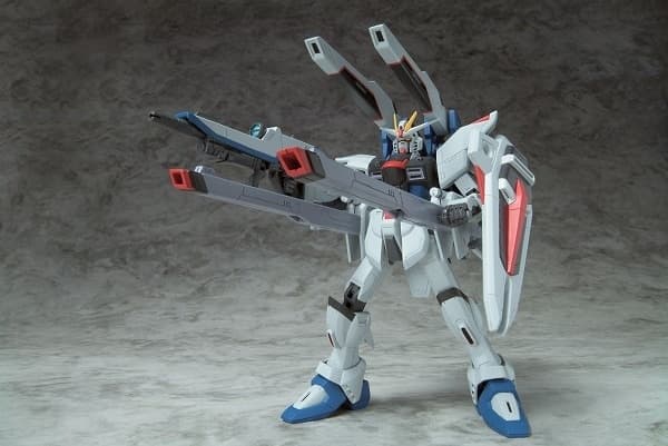 Kidou Senshi Gundam SEED - ZGMF-X10A Freedom Gundam - Mobile Suit in Action!!, view 2 of 3