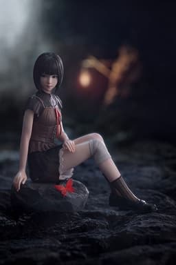 OSHI WORKS Fatal Frame II Crimson Butterfly REMAKE Mio Amakura / Mayu Amakura Complete Figure, view 6 of 15